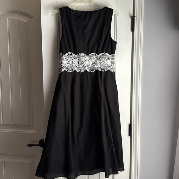 Loft black with white lace dress - Picture 3 of 5